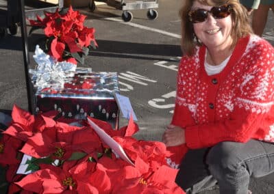 Elderhelp - Susan with poinsettias