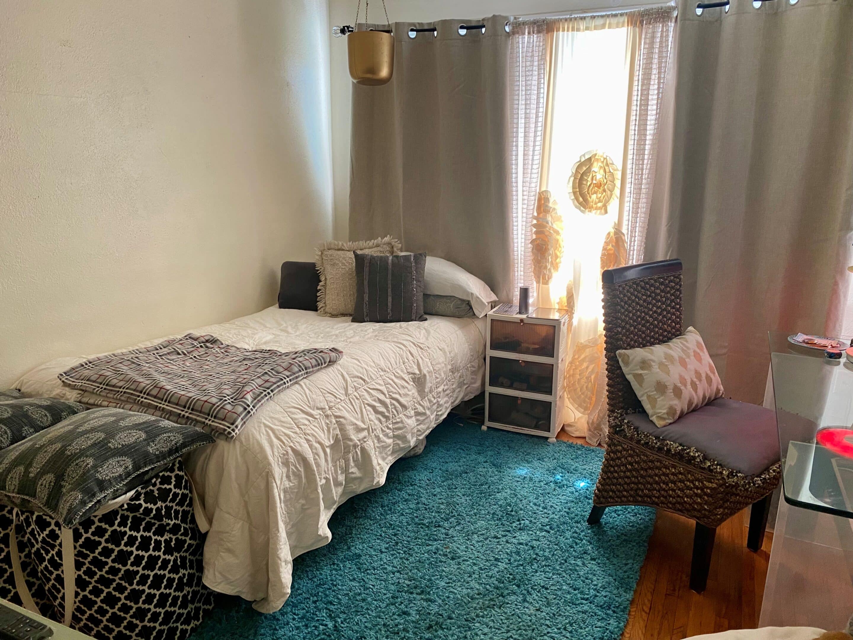 HomeShare Listings 9 Elderhelp - TG Bedroom scaled