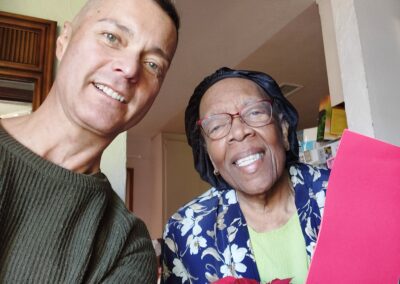 Elderhelp - Edwina Hardieway with Vol Mark Vargas