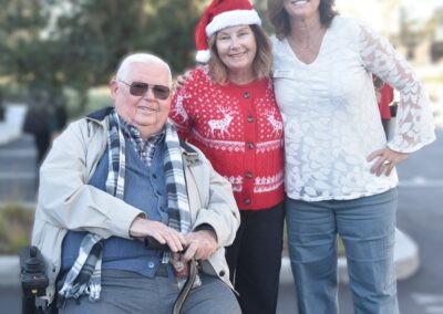 Elderhelp - Elderhelp xmas pics 039 bkgd blurred