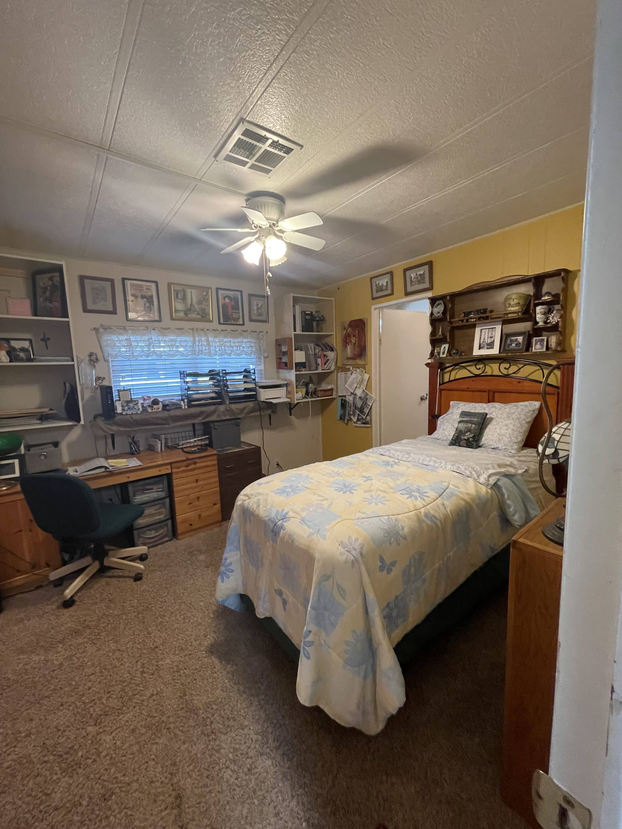 Elderhelp - AV seeker bedroom scaled