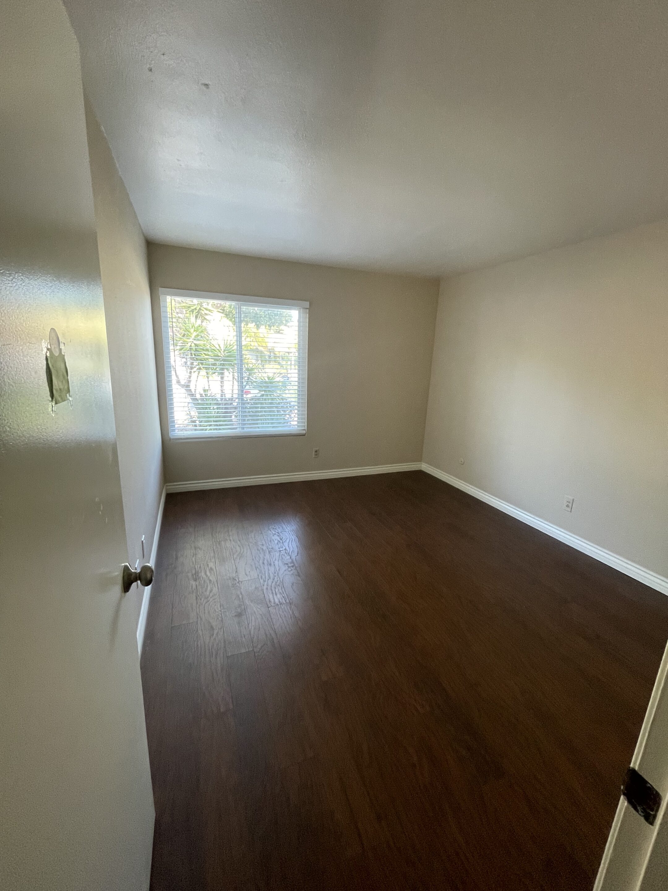 Elderhelp - EZ seeker bedroom scaled